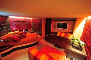 Azimut 68S Master Suite3